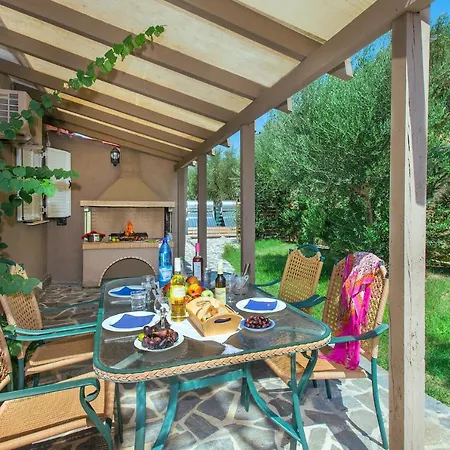 Willa Zante Lux - Private Heated Pool & Garden *
